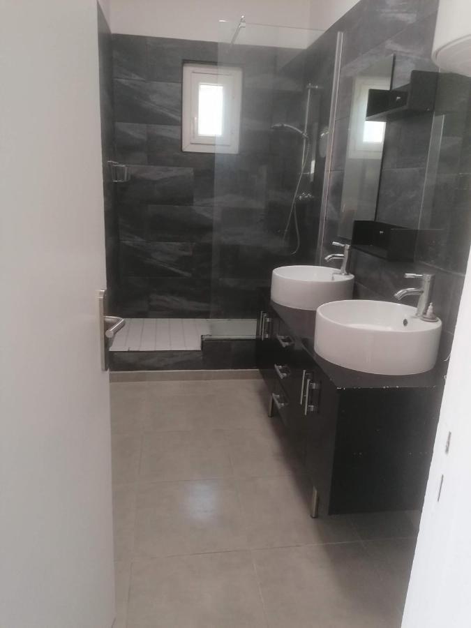 Appartement Dans Partie De Mas En Camargue 阿爾勒 外观 照片
